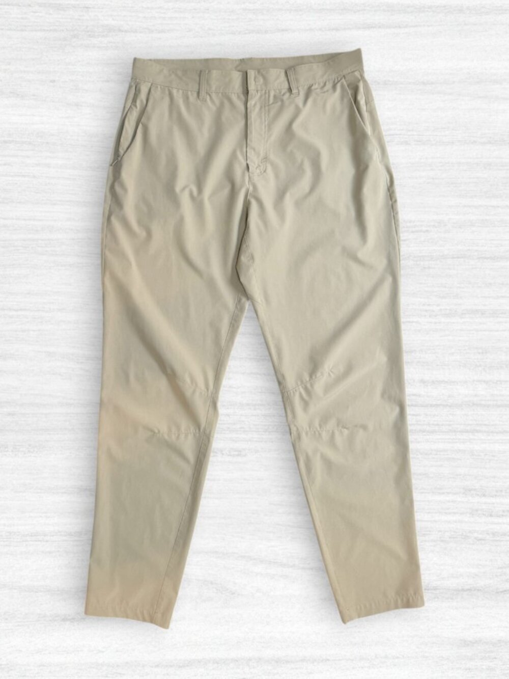 Fabletics Don Pants Khaki Performance Fabric Travel Trousers Mens 36